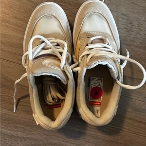 Vans Kids Cream Skateboarding Shoes